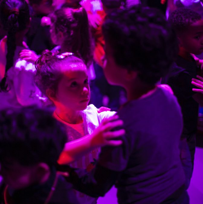 Tu viens à ma boum parents-enfants ?